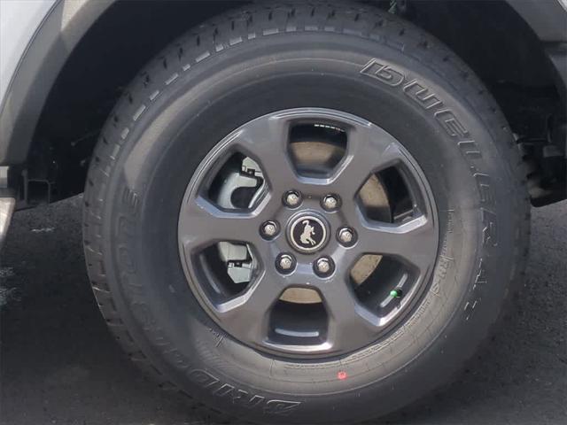 new 2025 Ford Bronco car, priced at $44,913