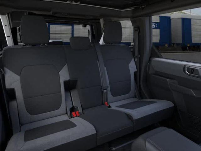 new 2025 Ford Bronco car, priced at $44,913