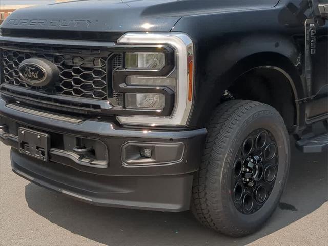 new 2025 Ford F-350 car, priced at $71,095