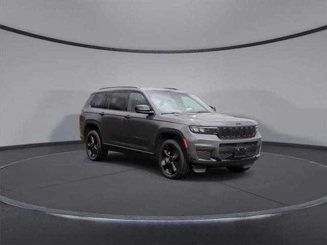 used 2022 Jeep Grand Cherokee L car, priced at $32,200