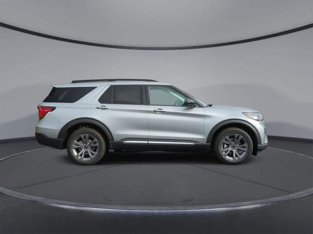 new 2025 Ford Explorer car, priced at $48,305