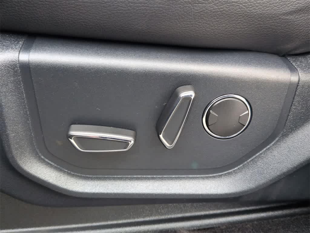 used 2021 Ford Expedition car, priced at $40,947