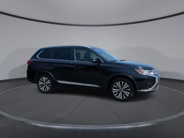 used 2020 Mitsubishi Outlander car, priced at $12,890