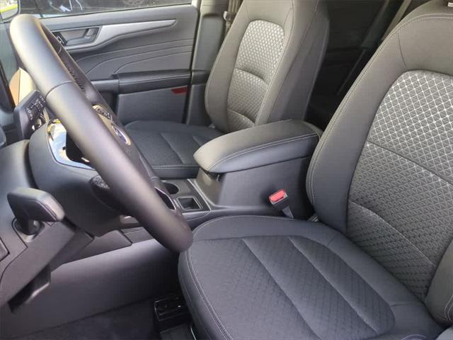used 2025 Ford Escape car, priced at $28,549
