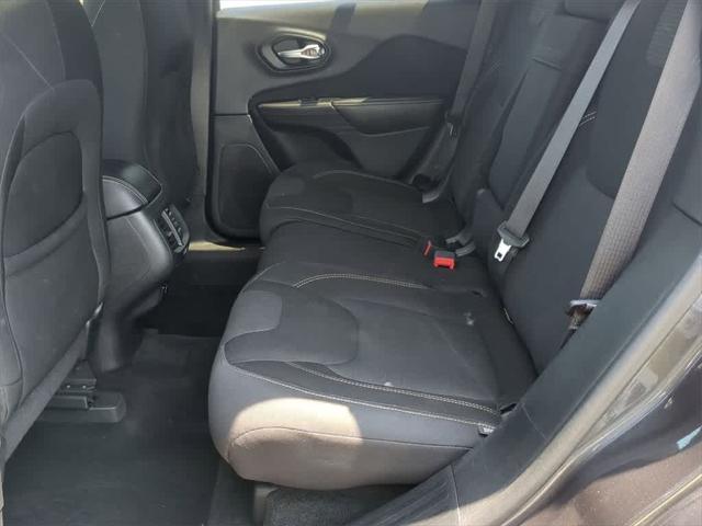 used 2015 Jeep Cherokee car, priced at $11,539