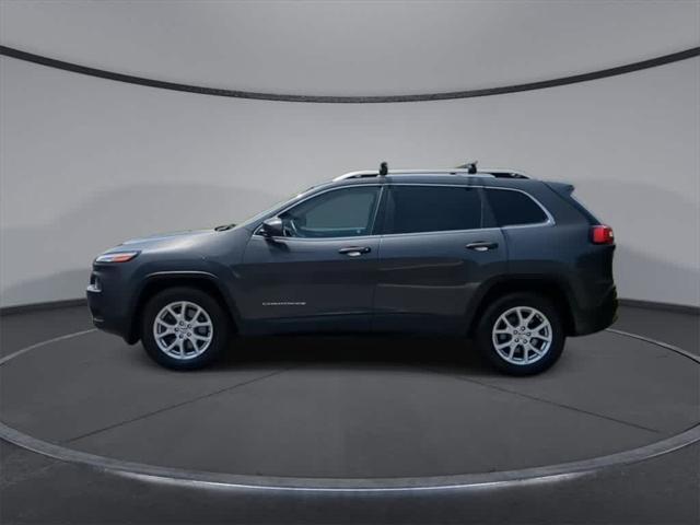 used 2015 Jeep Cherokee car, priced at $11,539