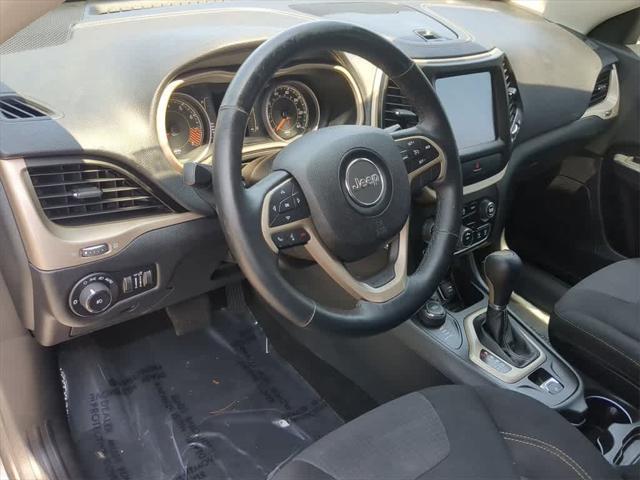 used 2015 Jeep Cherokee car, priced at $11,539