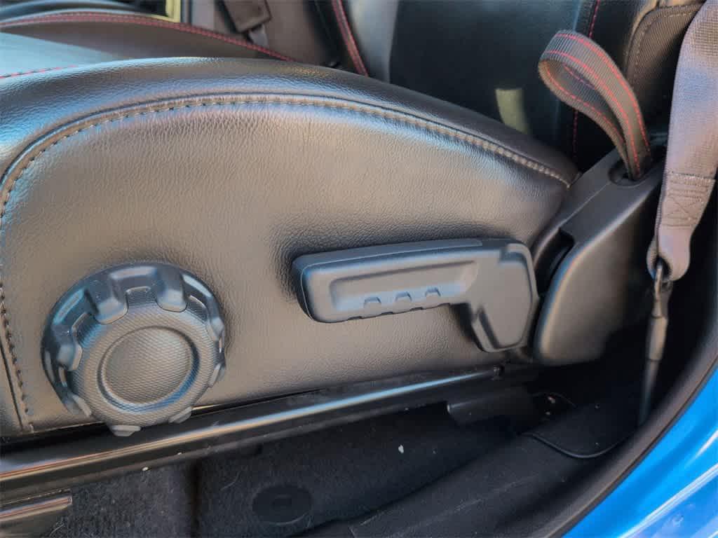 used 2023 Jeep Gladiator car, priced at $36,474
