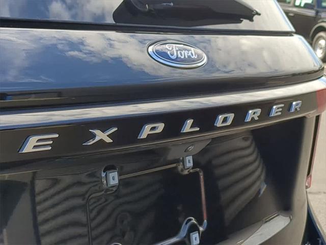 used 2025 Ford Explorer car, priced at $39,985