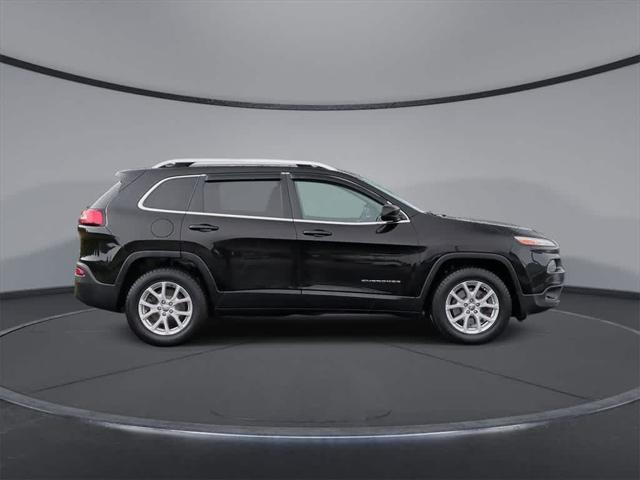 used 2017 Jeep Cherokee car, priced at $13,200