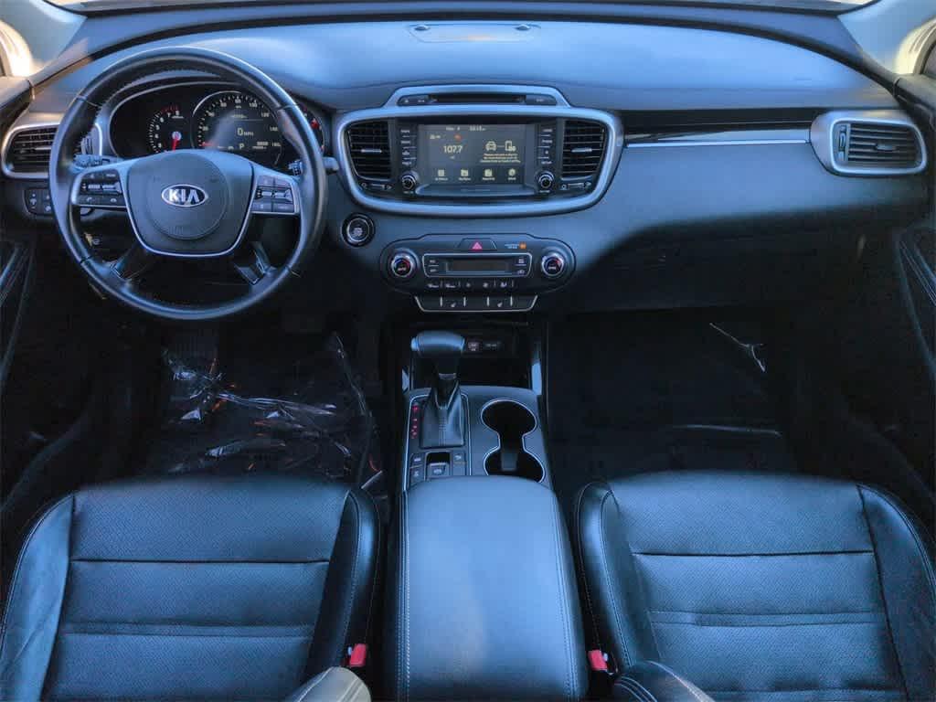 used 2019 Kia Sorento car, priced at $17,697