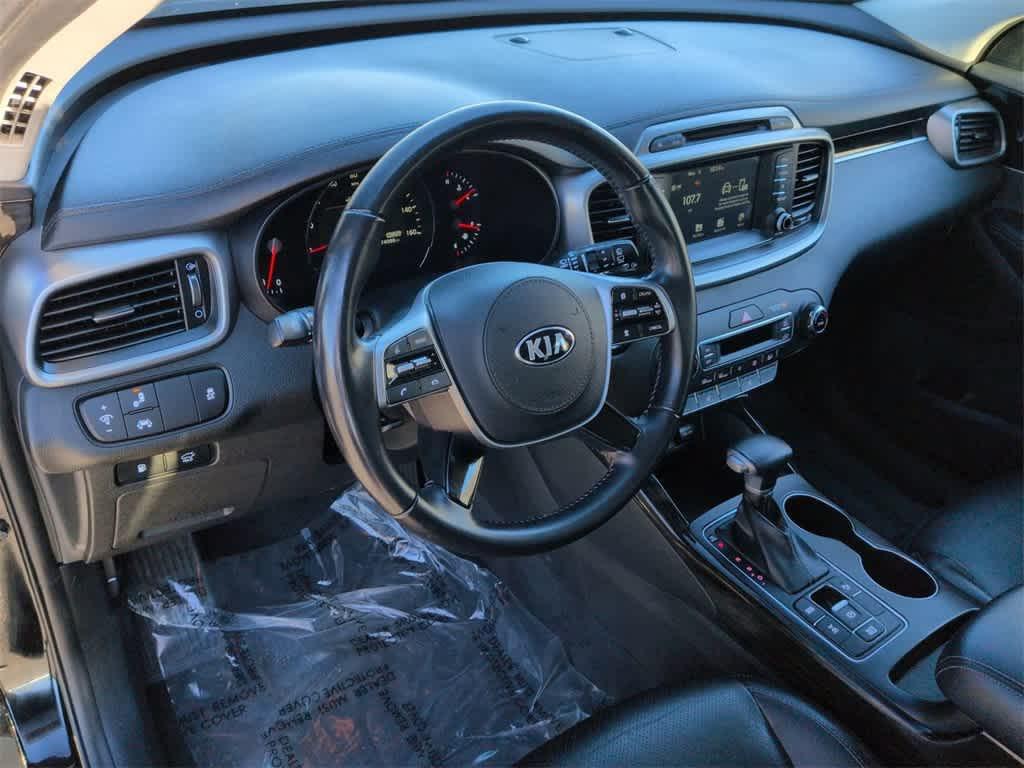 used 2019 Kia Sorento car, priced at $17,697