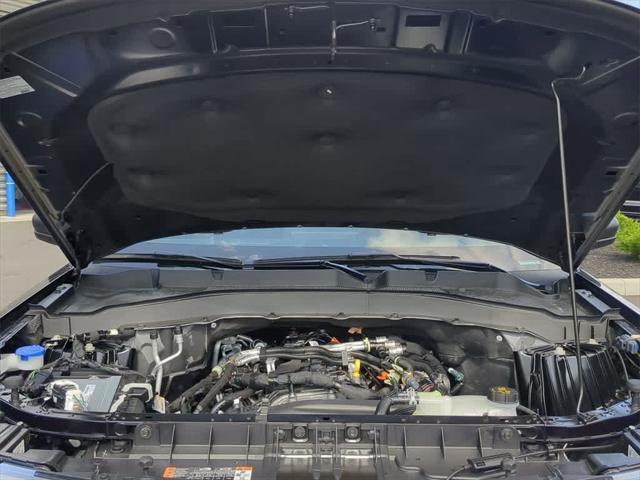 new 2025 Ford Explorer car, priced at $47,058