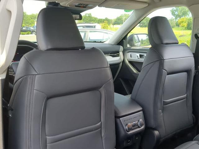 new 2025 Ford Explorer car, priced at $47,058