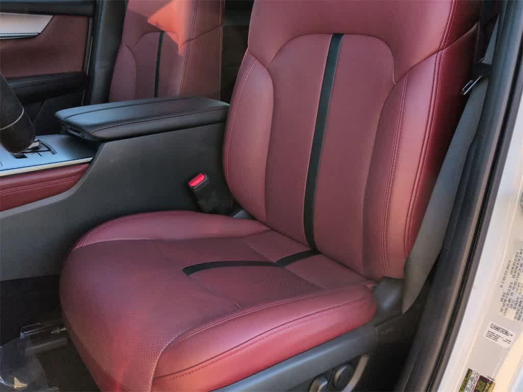 used 2025 Mazda CX-70 car, priced at $39,385