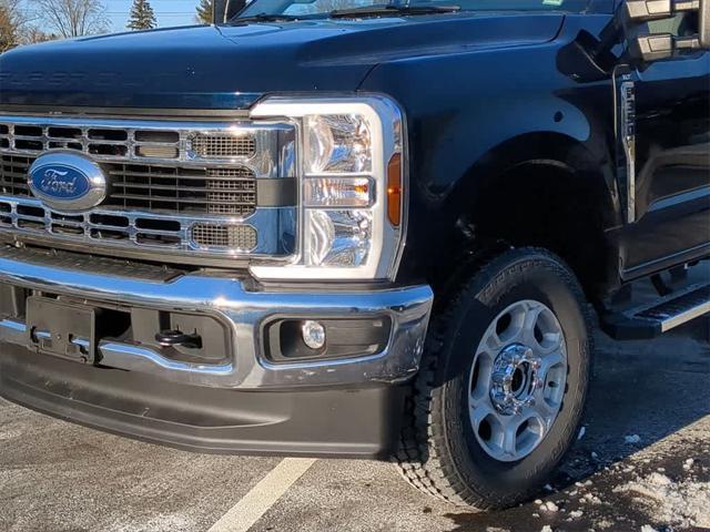 new 2025 Ford F-350 car, priced at $61,491