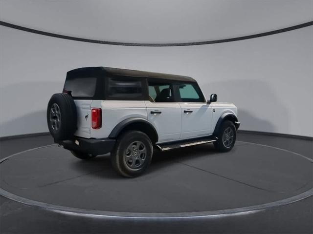 new 2025 Ford Bronco car, priced at $42,581