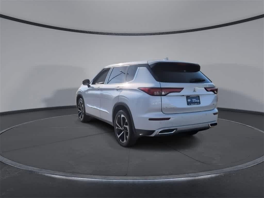used 2023 Mitsubishi Outlander car, priced at $18,433