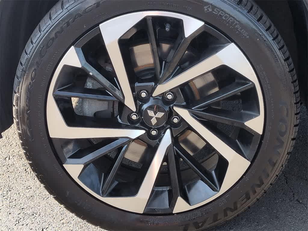 used 2023 Mitsubishi Outlander car, priced at $18,433