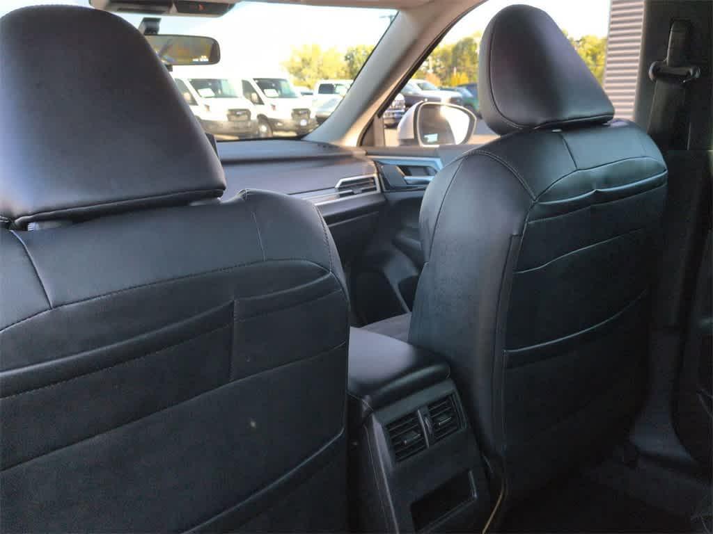 used 2023 Mitsubishi Outlander car, priced at $18,433