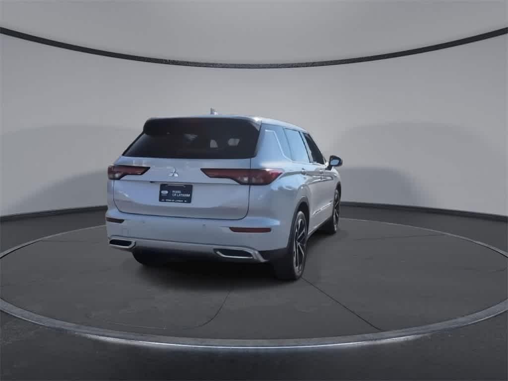 used 2023 Mitsubishi Outlander car, priced at $18,433