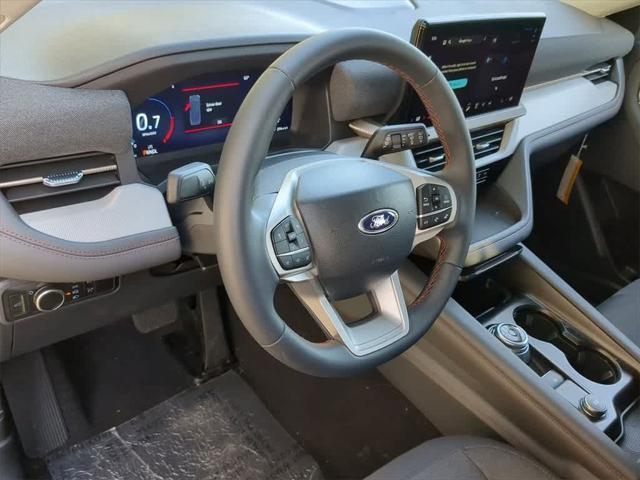 new 2025 Ford Explorer car, priced at $40,434