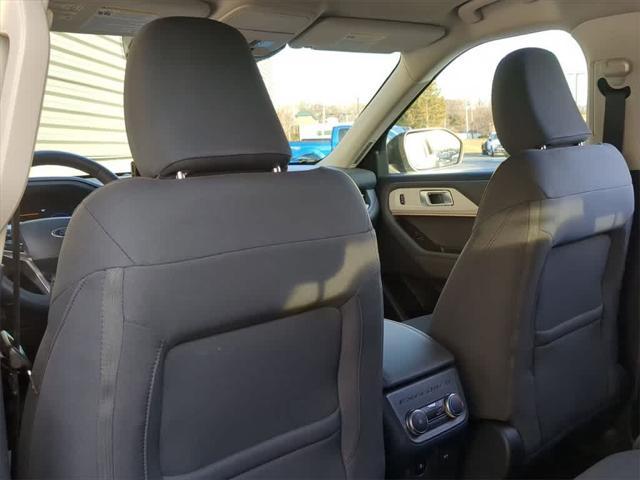 new 2025 Ford Explorer car, priced at $40,434