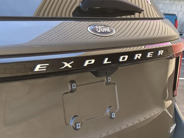 new 2025 Ford Explorer car, priced at $40,434