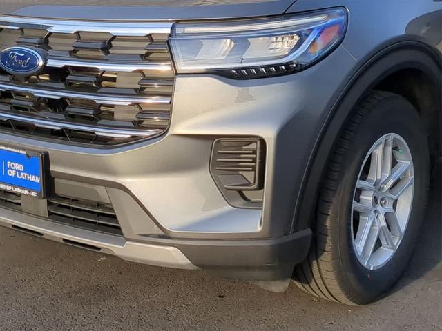 new 2025 Ford Explorer car, priced at $40,434