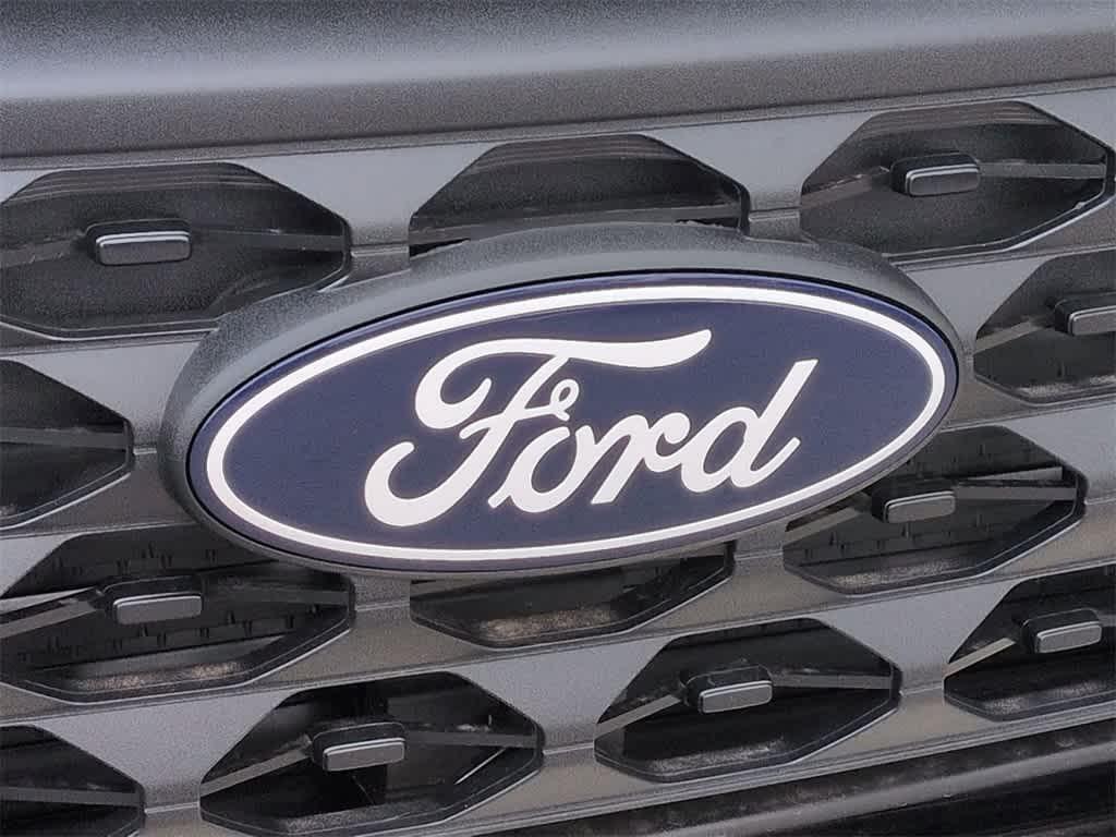 new 2025 Ford Maverick car, priced at $30,054