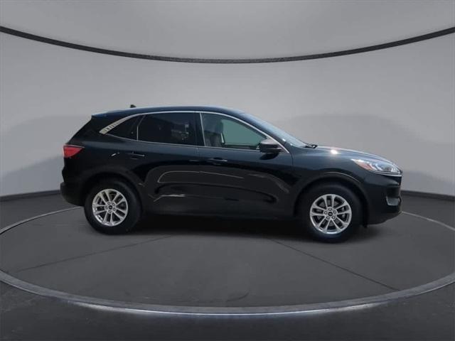 used 2022 Ford Escape car, priced at $21,916
