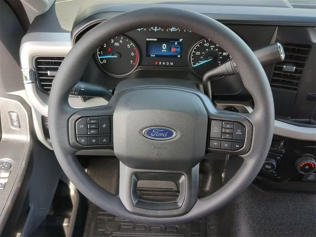 new 2025 Ford F-350 car, priced at $52,695