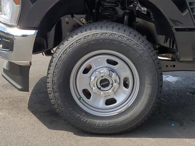 new 2025 Ford F-350 car, priced at $53,995