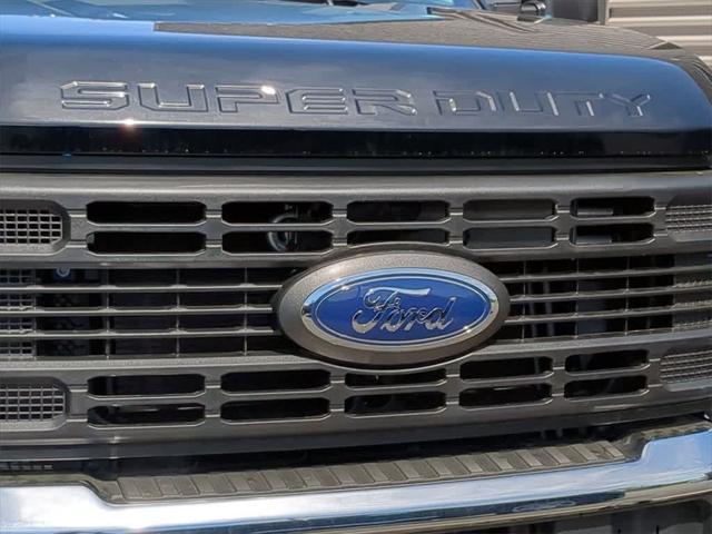 new 2025 Ford F-350 car, priced at $53,995