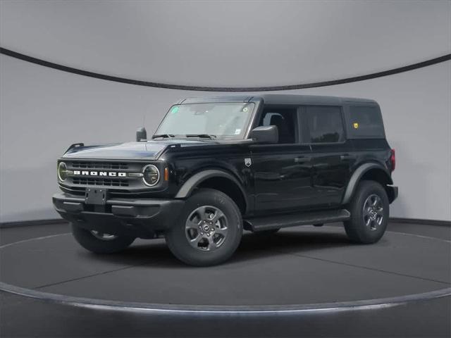 new 2025 Ford Bronco car, priced at $44,905