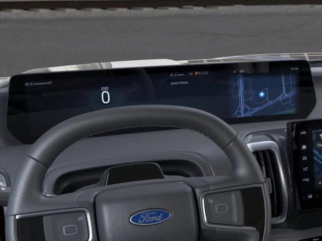 new 2025 Ford Expedition car, priced at $80,450