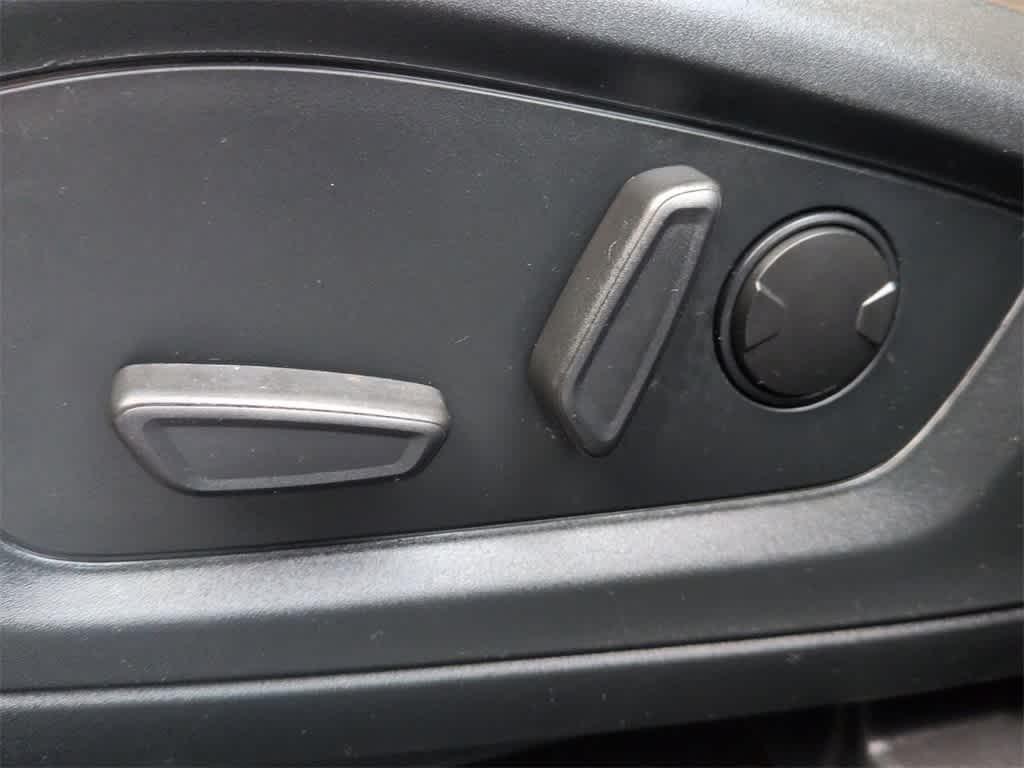 used 2022 Ford Explorer car, priced at $25,833