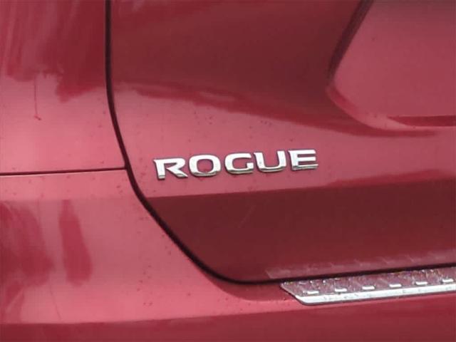 used 2016 Nissan Rogue car, priced at $12,905