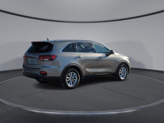 used 2019 Kia Sorento car, priced at $17,400