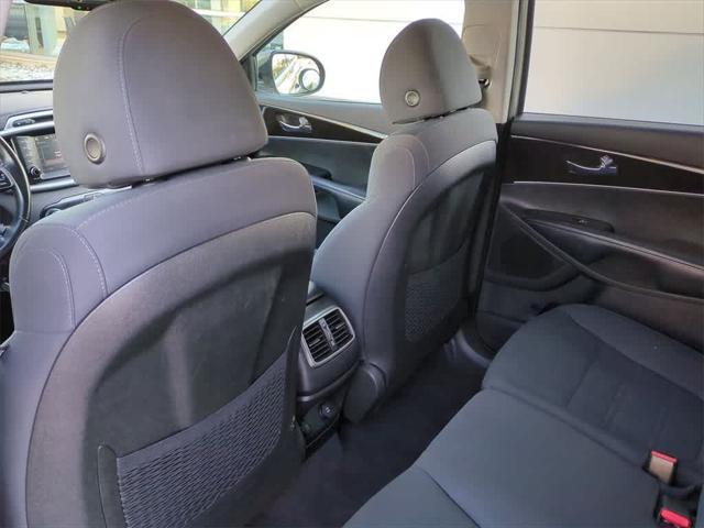 used 2019 Kia Sorento car, priced at $17,400