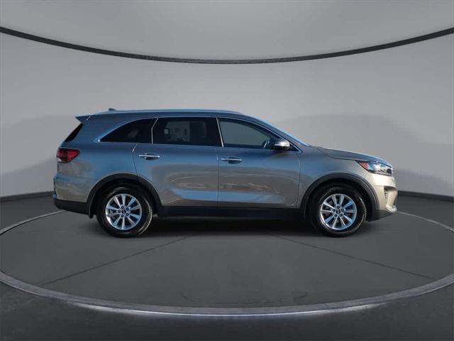 used 2019 Kia Sorento car, priced at $17,400