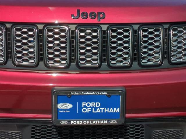 used 2022 Jeep Grand Cherokee car, priced at $27,524