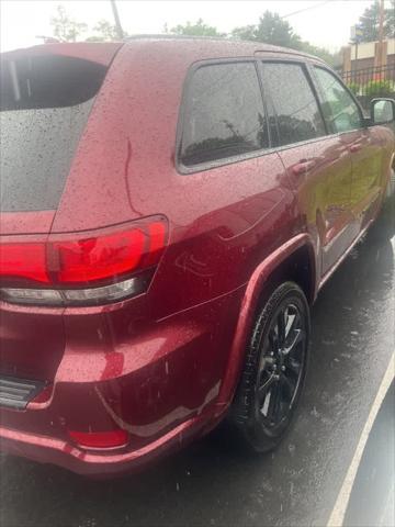 used 2022 Jeep Grand Cherokee car, priced at $27,524