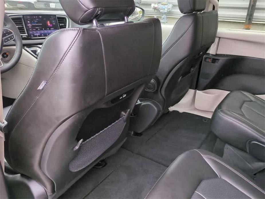 used 2023 Chrysler Pacifica car, priced at $27,700
