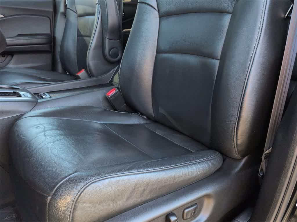 used 2020 Honda Pilot car, priced at $20,437