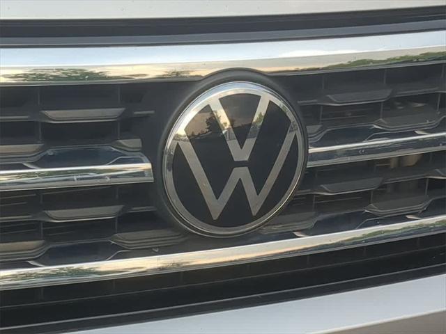used 2020 Volkswagen Atlas Cross Sport car, priced at $22,515