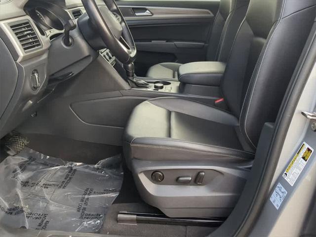 used 2020 Volkswagen Atlas Cross Sport car, priced at $22,515