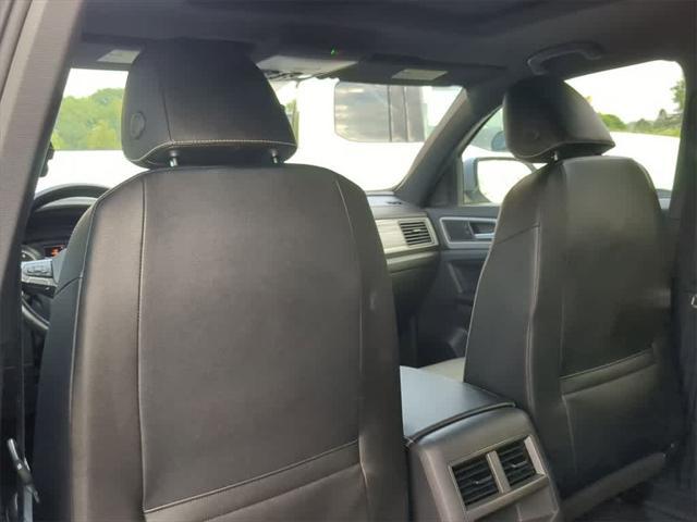 used 2020 Volkswagen Atlas Cross Sport car, priced at $22,515