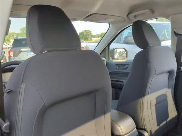 new 2025 Ford Maverick car, priced at $34,196