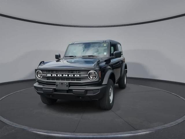 new 2025 Ford Bronco car, priced at $40,557